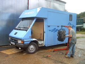 Horsebox Repairs and Servicing - Engine Replacement